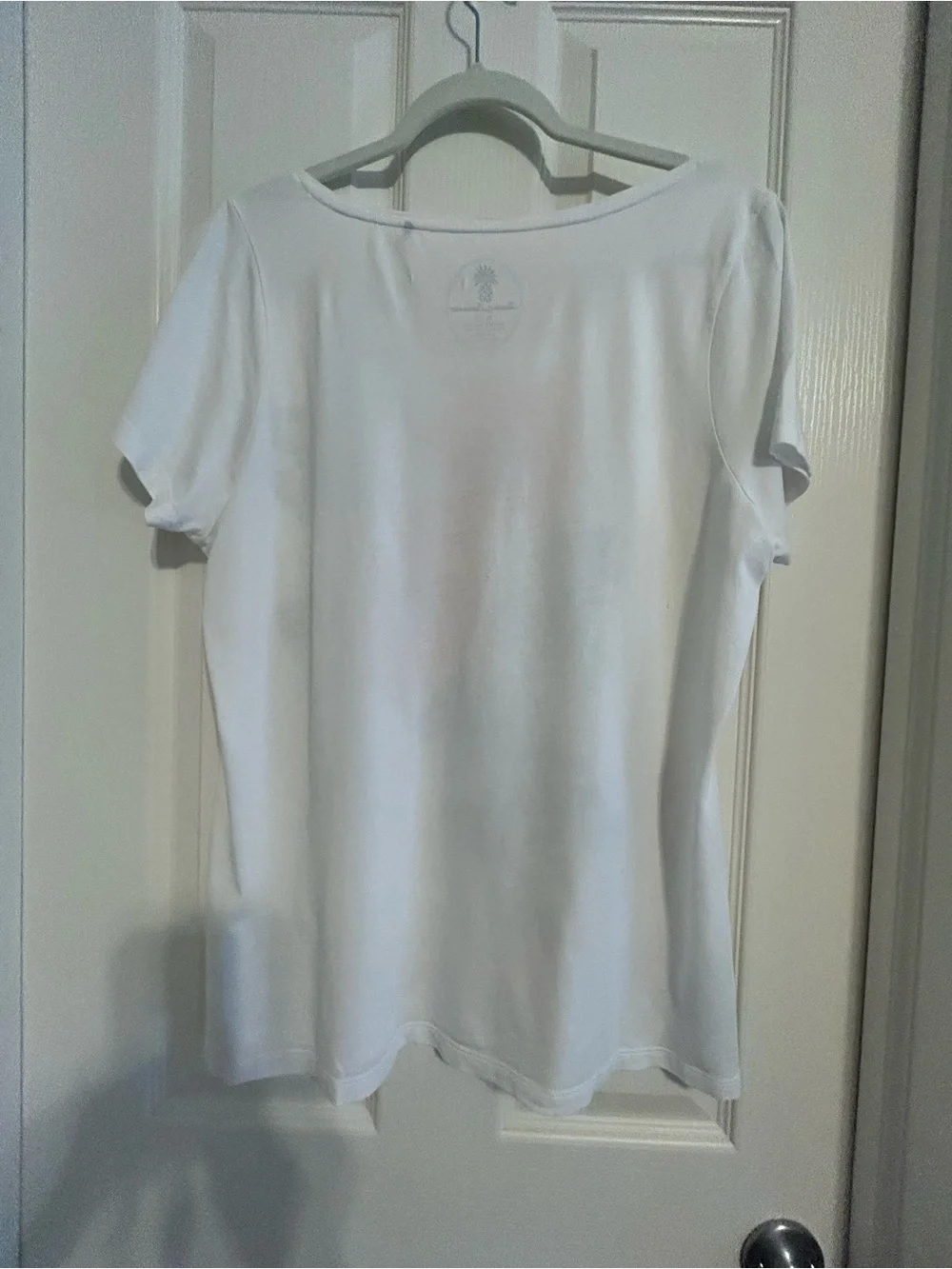 Tommy Bahama White Scoop-Neck Tee with Red & Blue Floral Print - Picture 2 of 4